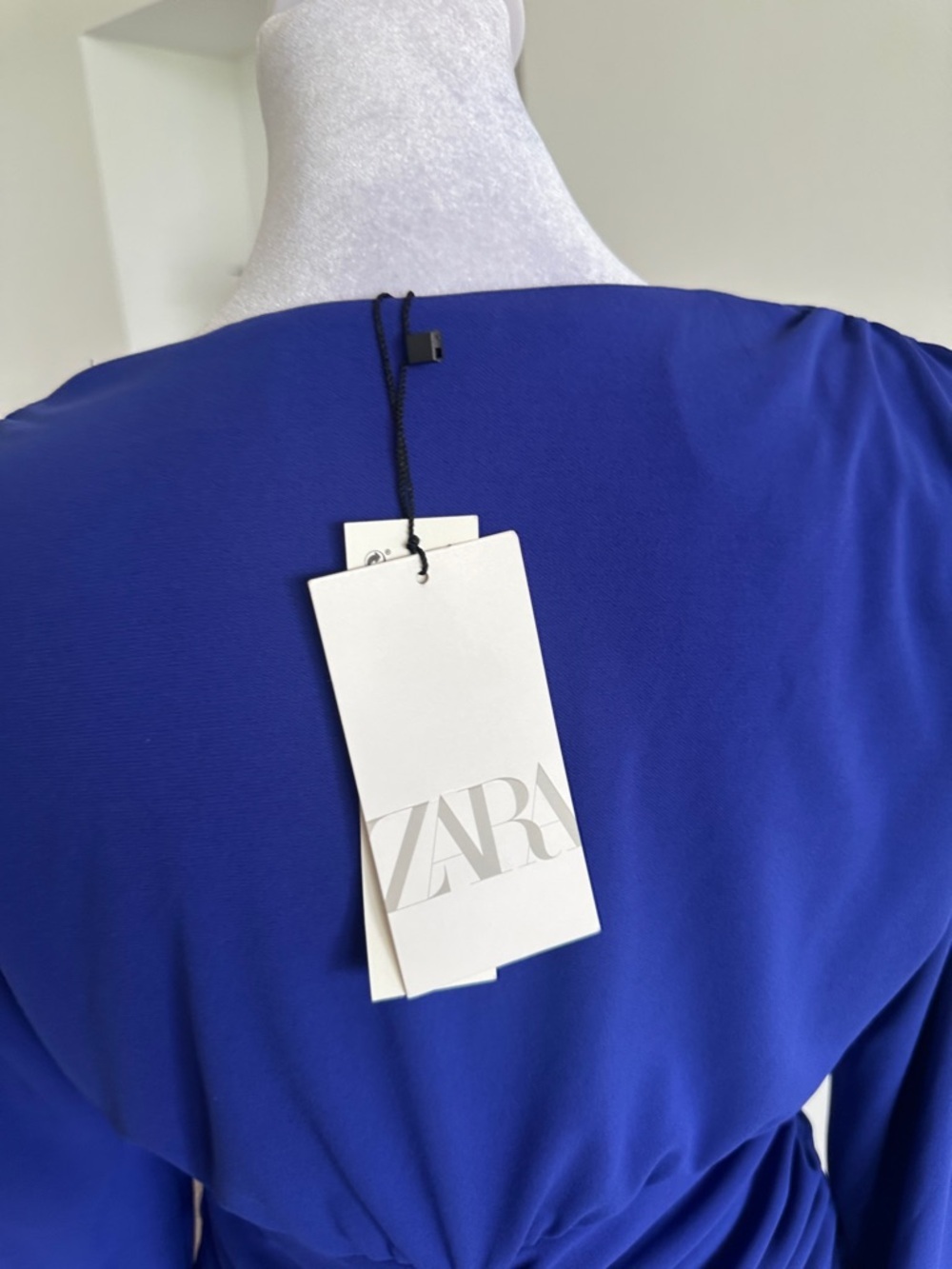 Zara Cobalt Blue Long-Sleeve V-Neck Ruched Dress with Side Ruffle - Picture 5 of 9